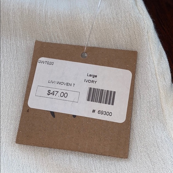 Shirt - Picture 4 of 8